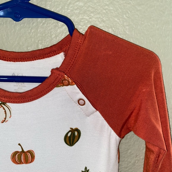 💥SOLD💥 Never worn Kyte romper - Picture 4 of 5